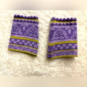 Purple and Green Oleana Fingerless Gloves